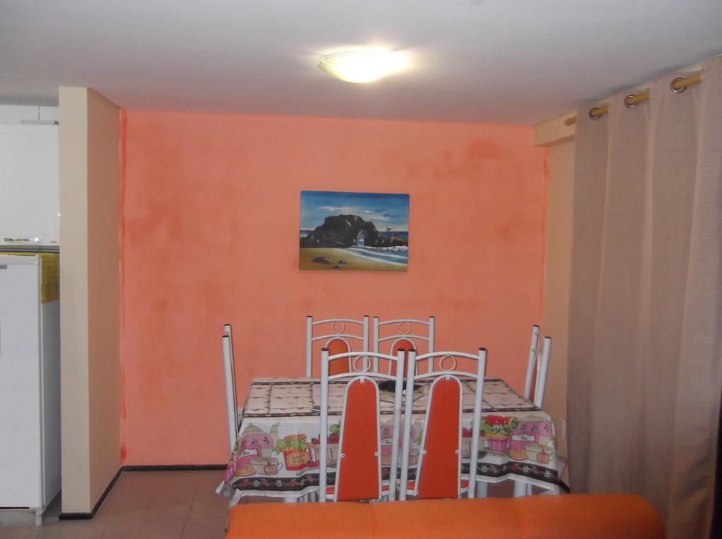 פורטאלזה Apartamento Praia Meireles חדר תמונה